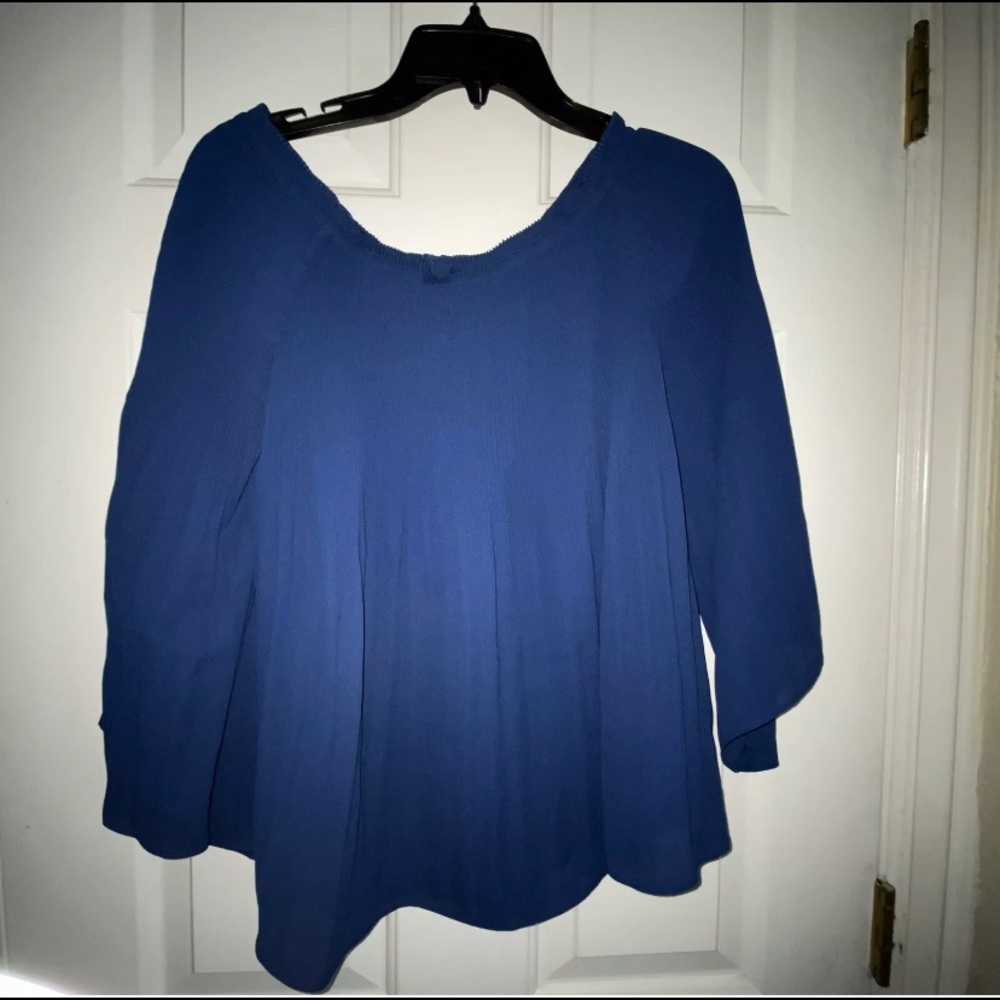 Ella Moon Womens XS Blue Smocked‎ Angel Sleeve Top